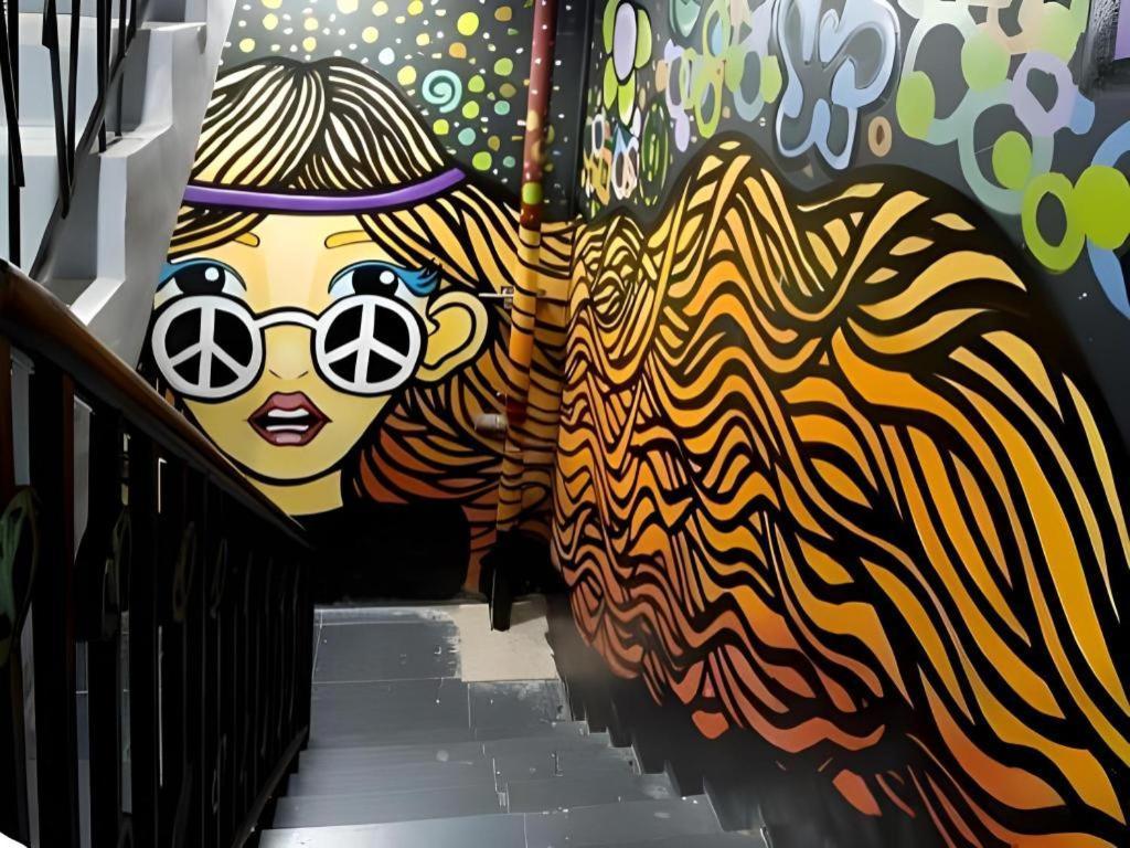 Hive Hotel Quezón by Eksteriør bilde