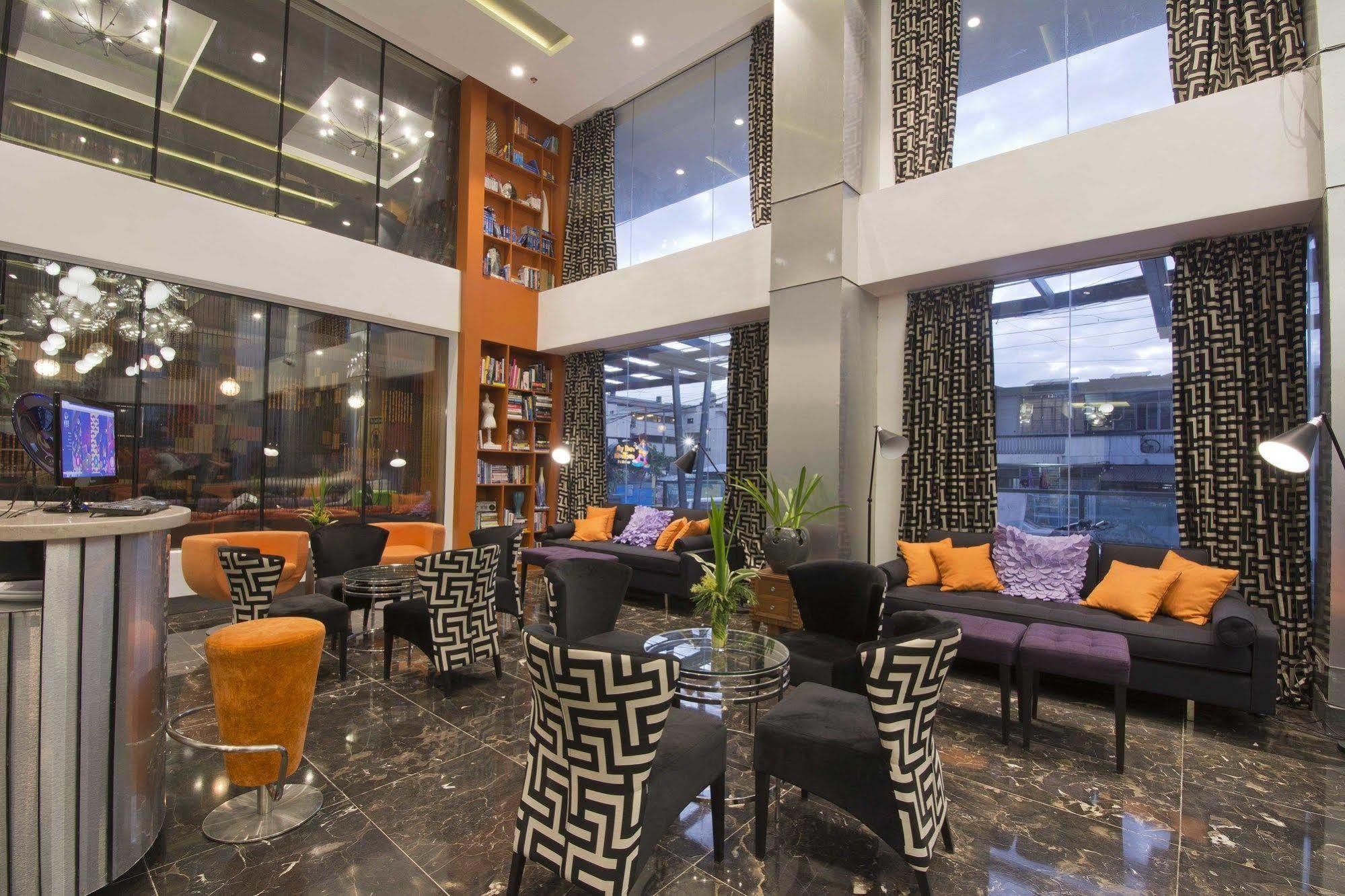 Hive Hotel Quezón by Eksteriør bilde