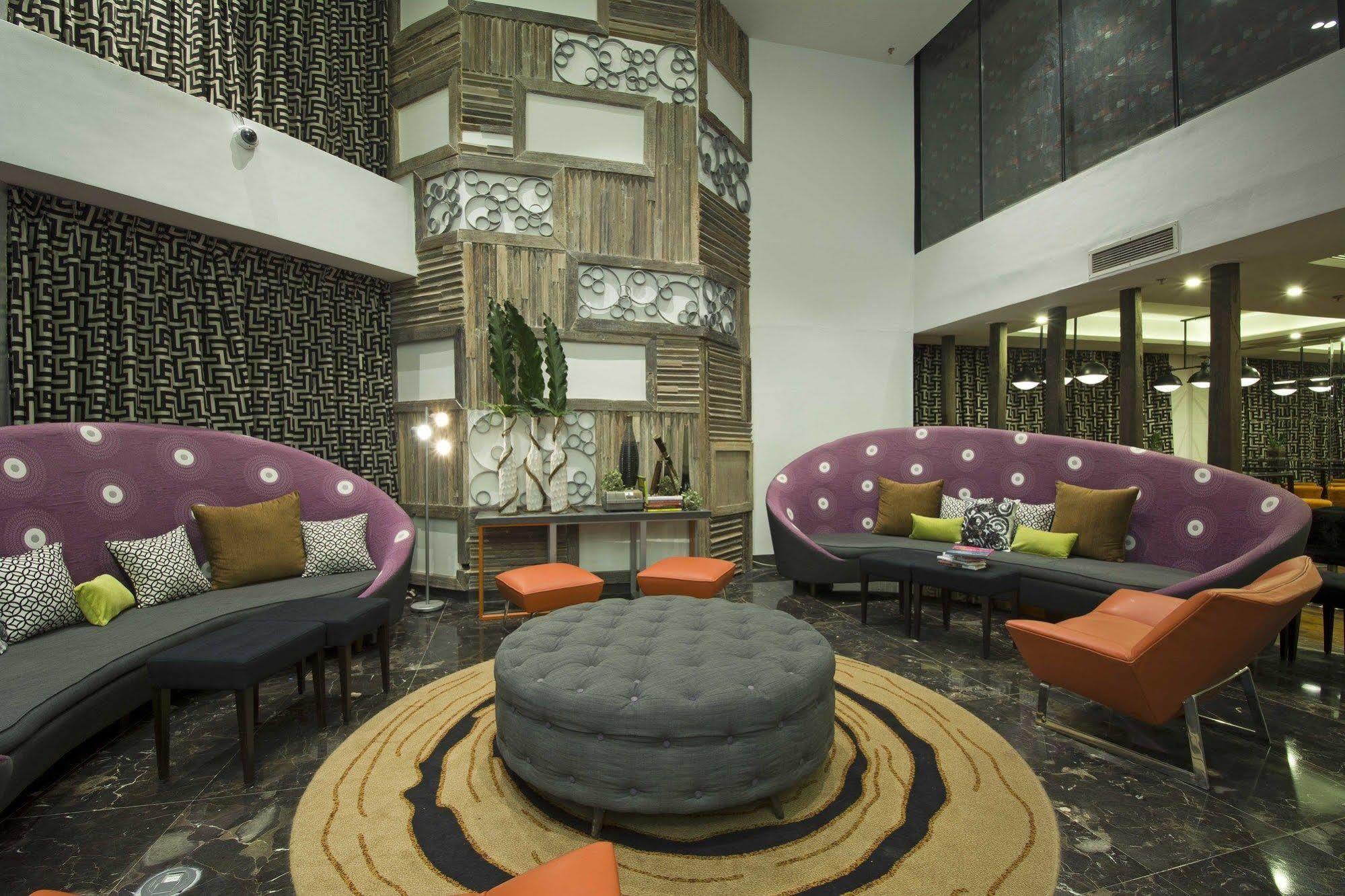 Hive Hotel Quezón by Eksteriør bilde